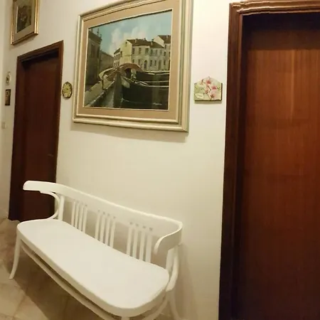 Frühstückspension Queen Elizabeth - Argenta