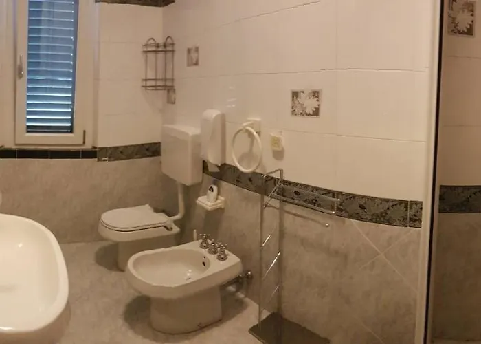 Queen Elizabeth - Bed & Breakfast Argenta