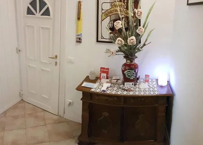 Couette-café Queen Elizabeth -