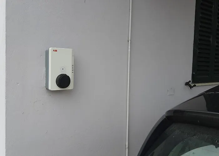 Queen Elizabeth - Argenta